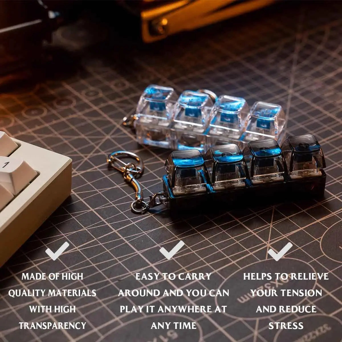 LED Keyboard Key Chain Fidget Toy for Fidget Clicker Decompression Keychains Stress Relief Gadget Interesting Pendant